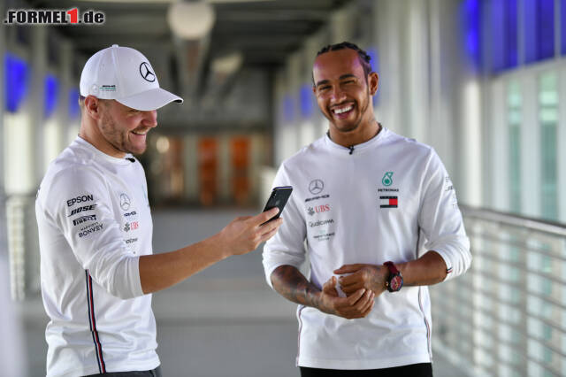 Foto zur News: Und Bottas und Hamilton hatten in Malaysia ebenfalls ihren Spaß