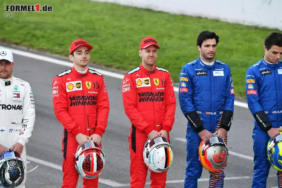 Foto zur News: Charles Leclerc (Ferrari), Sebastian Vettel (Ferrari) und Carlos Sainz (McLaren)