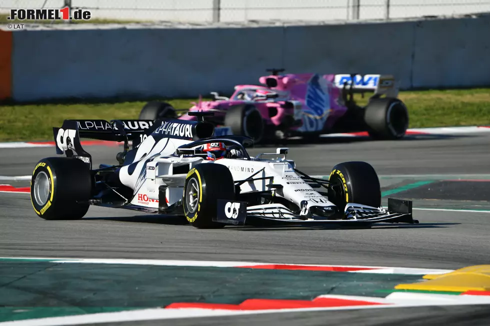 Foto zur News: Pierre Gasly (AlphaTauri) und Sergio Perez (Racing Point)