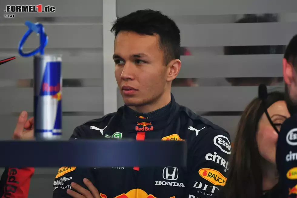 Foto zur News: Alexander Albon (Red Bull)