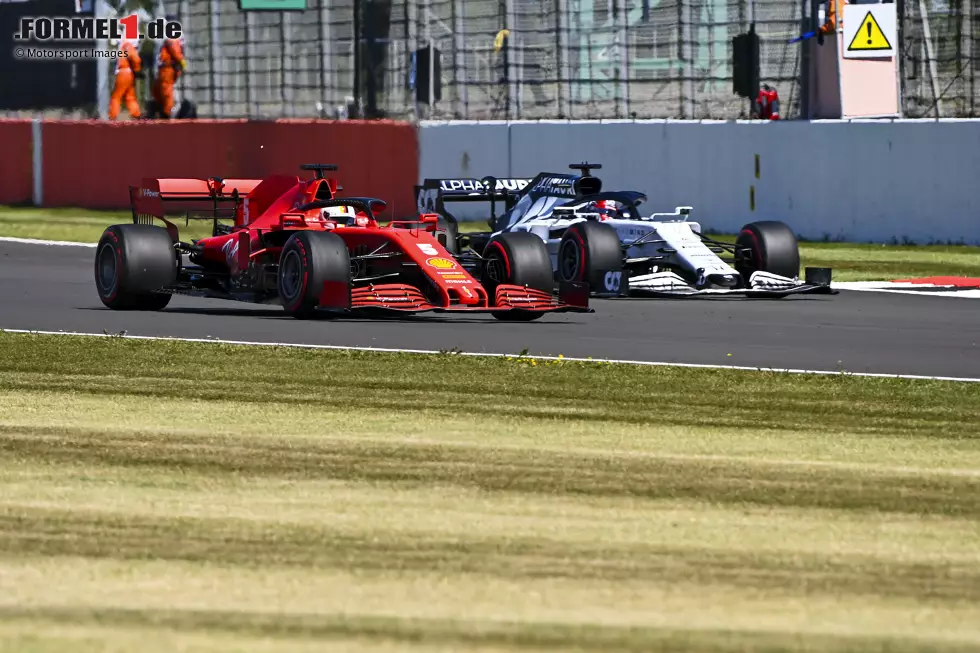 Foto zur News: Sebastian Vettel (Ferrari) und Daniil Kwjat (AlphaTauri)