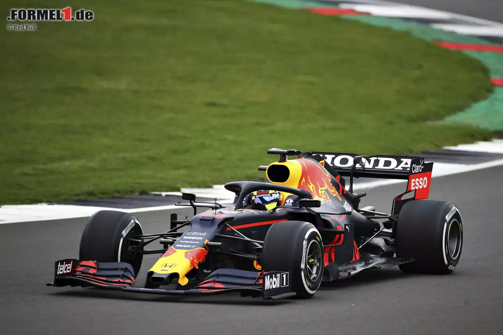 Foto zur News: Sergio Perez (Red Bull)