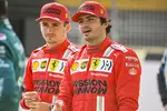 Foto zur News: Charles Leclerc (Ferrari) und Carlos Sainz (Ferrari)