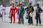 Foto zur News: Kimi Räikkönen (Alfa Romeo), Charles Leclerc (Ferrari), Sebastian Vettel (Aston Martin), Max Verstappen (Red Bull) und Sergio Perez (Red Bull)