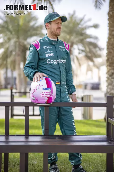 Foto zur News: Sebastian Vettel (Aston Martin)