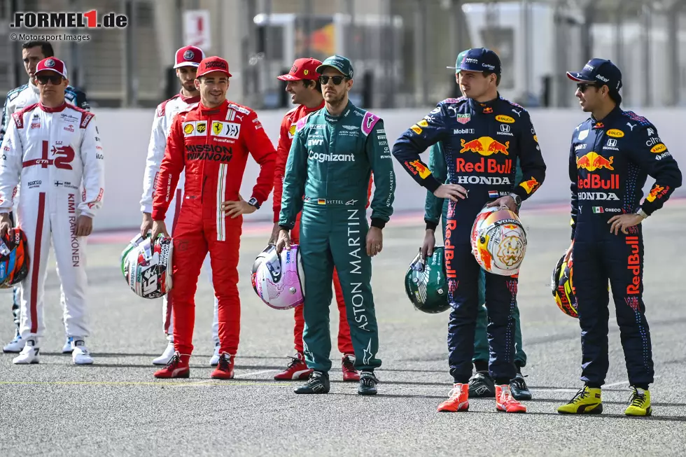 Foto zur News: Kimi Räikkönen (Alfa Romeo), Charles Leclerc (Ferrari), Sebastian Vettel (Aston Martin), Max Verstappen (Red Bull) und Sergio Perez (Red Bull)