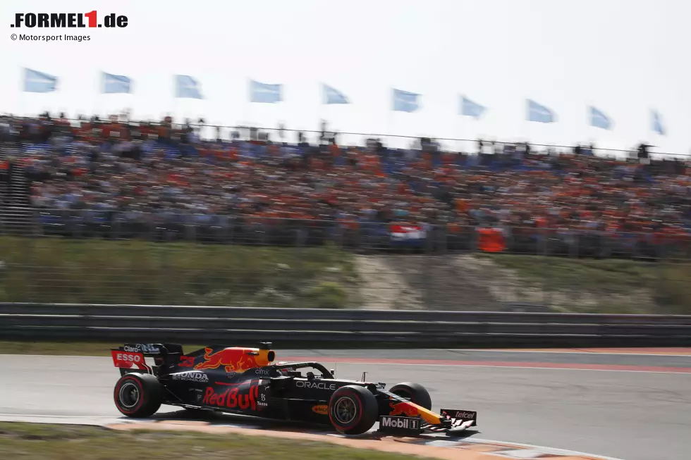 Foto zur News: Max Verstappen (Red Bull)