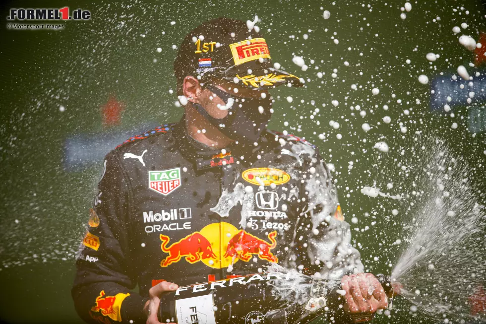 Foto zur News: Max Verstappen (Red Bull)