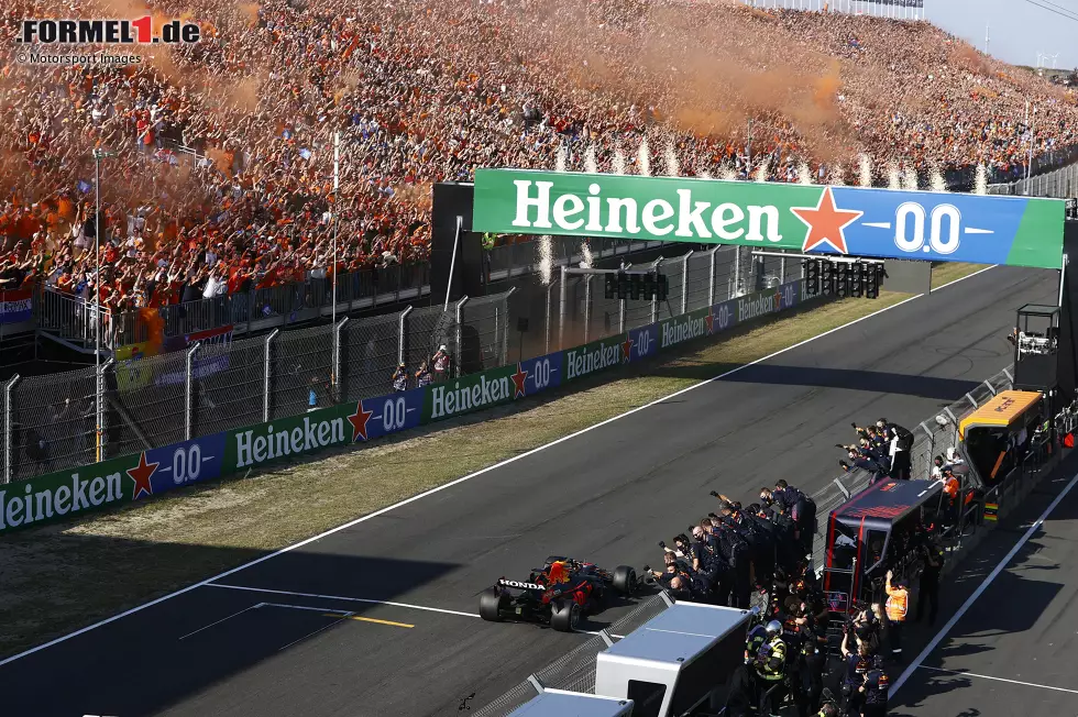 Foto zur News: Max Verstappen (Red Bull)