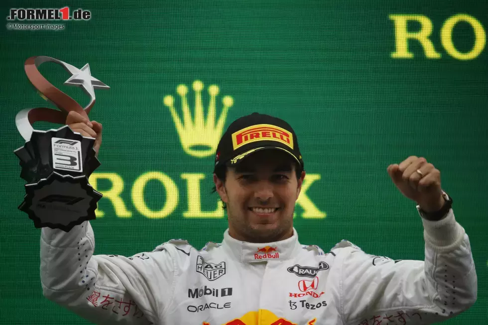 Foto zur News: Sergio Perez (Red Bull)