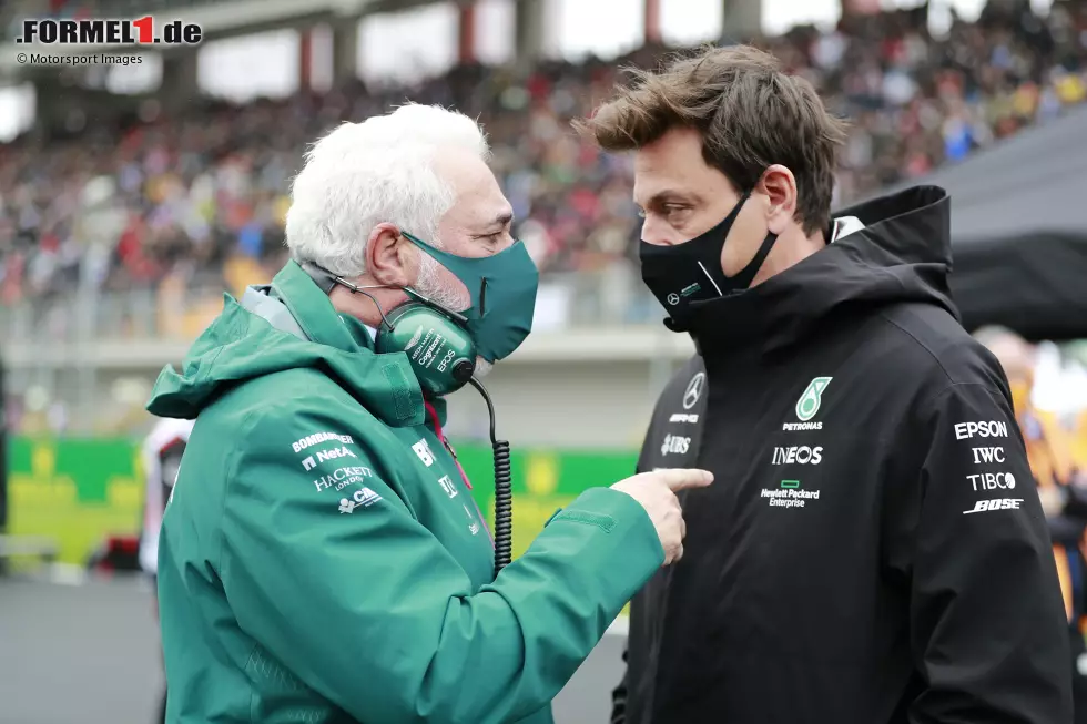 Foto zur News: Lawrence Stroll (Aston Martin) Toto Wolff (Mercedes)