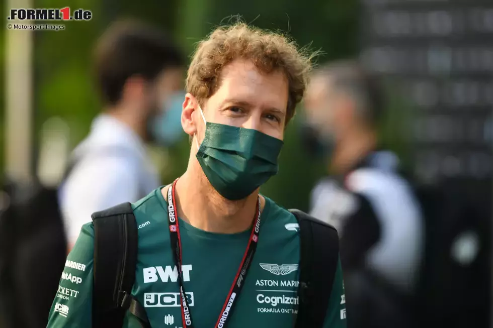 Foto zur News: Sebastian Vettel (Aston Martin)