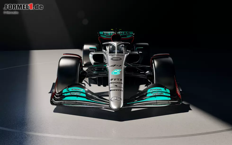 Foto zur News: Mercedes W13