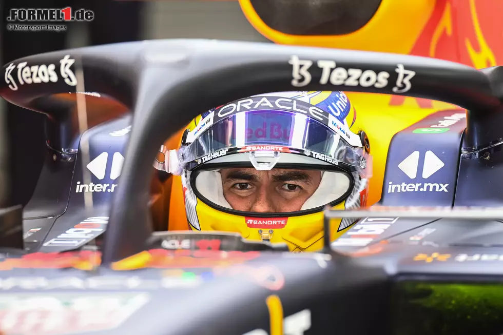 Foto zur News: Sergio Perez (Red Bull)