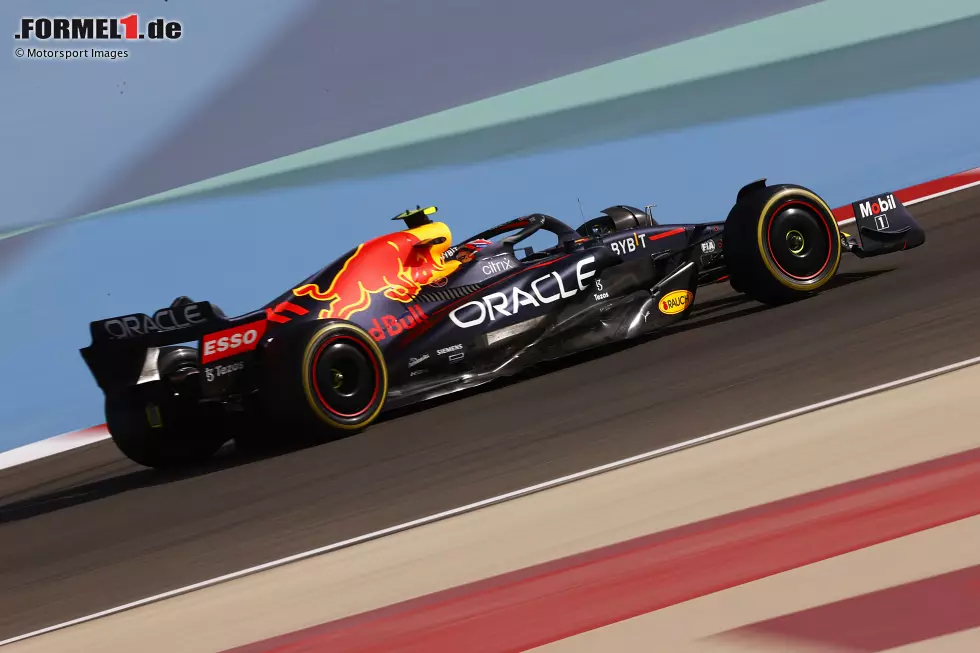 Foto zur News: Sergio Perez (Red Bull)