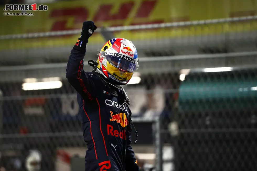 Foto zur News: Sergio Perez (Red Bull)