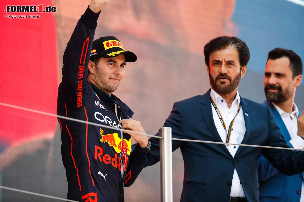 Foto zur News: Sergio Perez (Red Bull)