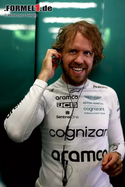 Foto zur News: Sebastian Vettel (Aston Martin)