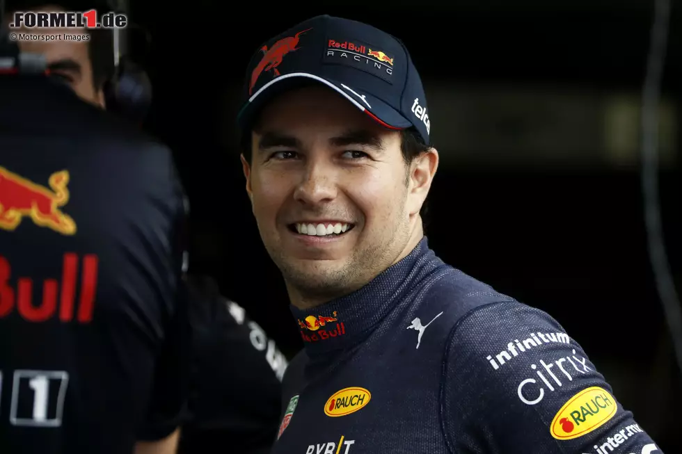 Foto zur News: Sergio Perez (Red Bull)