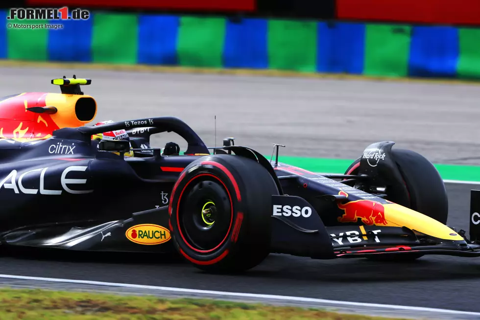 Foto zur News: Sergio Perez (Red Bull)