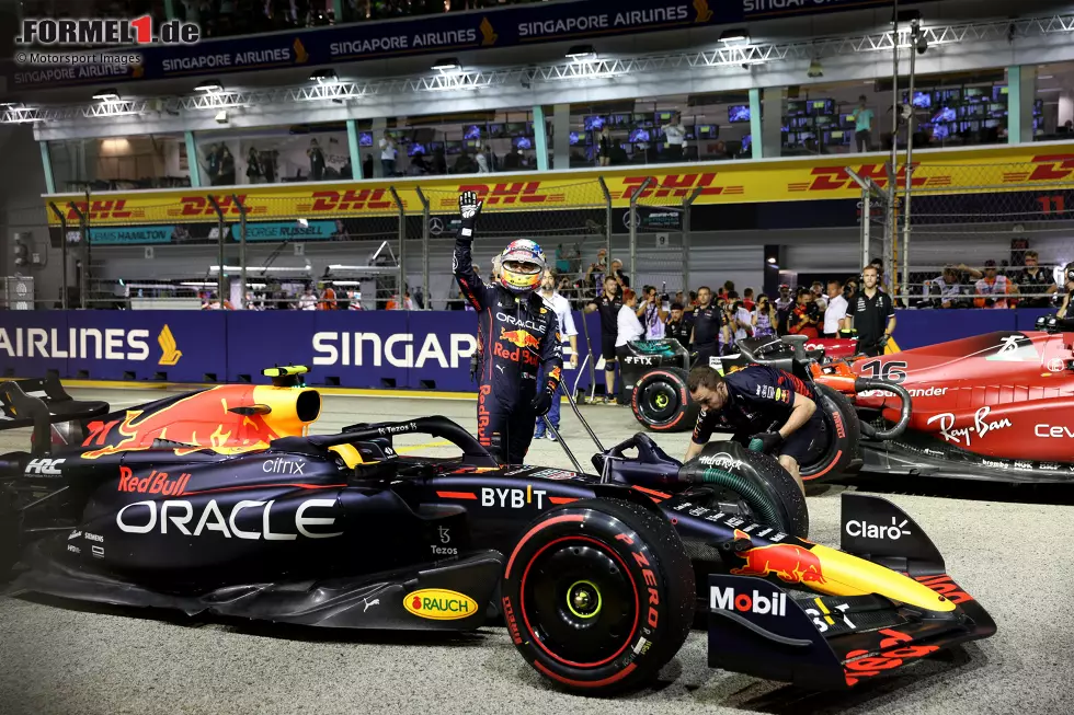 Foto zur News: Sergio Perez (Red Bull)