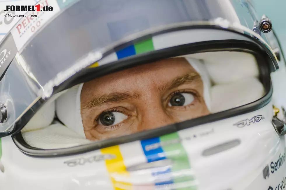 Foto zur News: Sebastian Vettel (Aston Martin)