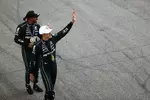 Foto zur News: George Russell (Mercedes) und Lewis Hamilton (Mercedes)