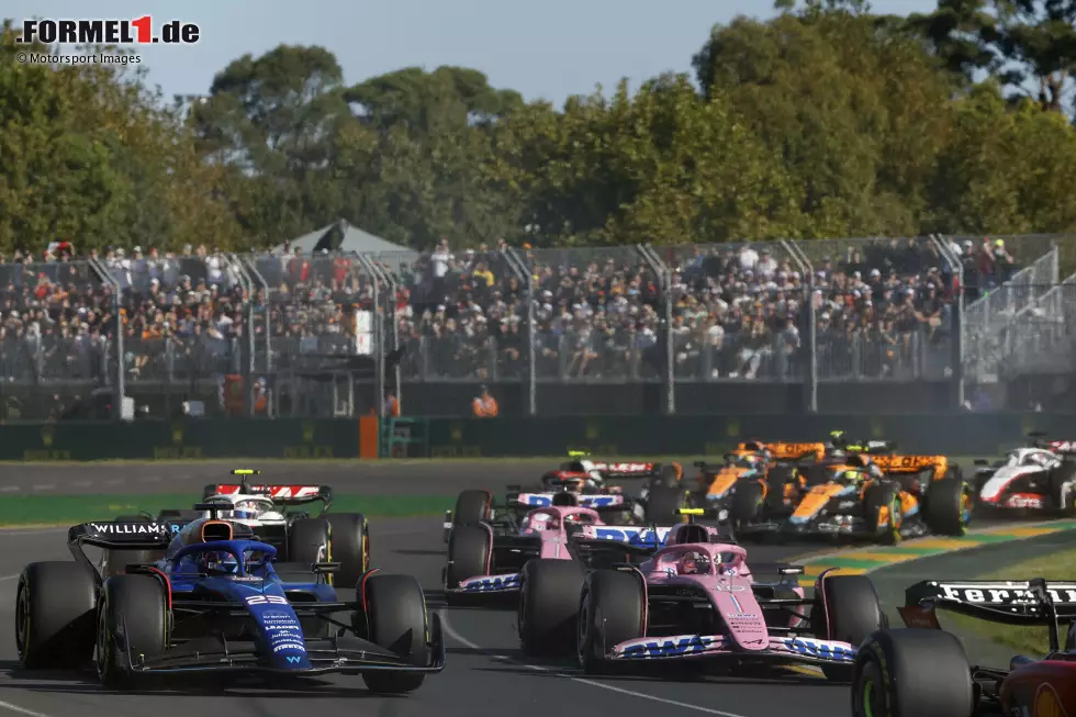 Foto zur News: Alexander Albon (Williams), Pierre Gasly (Alpine), Esteban Ocon (Alpine) und Nico Hülkenberg (Haas)