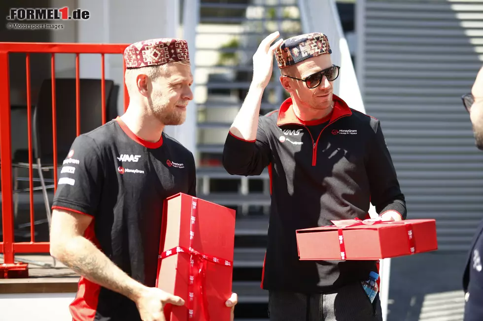 Foto zur News: Kevin Magnussen (Haas) und Nico Hülkenberg (Haas)