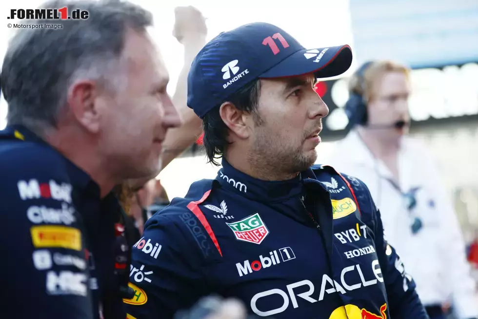 Foto zur News: Sergio Perez (Red Bull) und Christian Horner