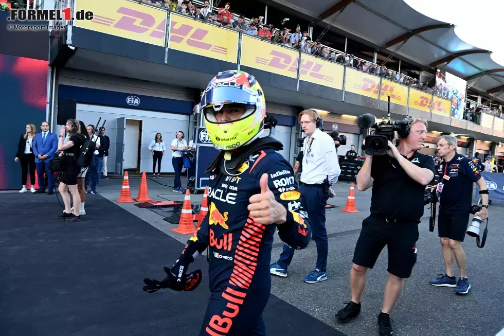 Foto zur News: Sergio Perez (Red Bull)