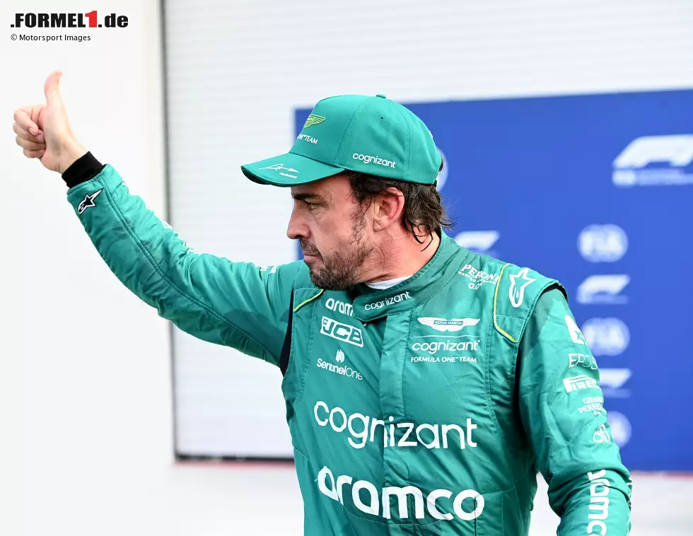 Foto zur News: Fernando Alonso (Aston Martin)