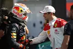 Foto zur News: Charles Leclerc (Ferrari) und Max Verstappen (Red Bull)