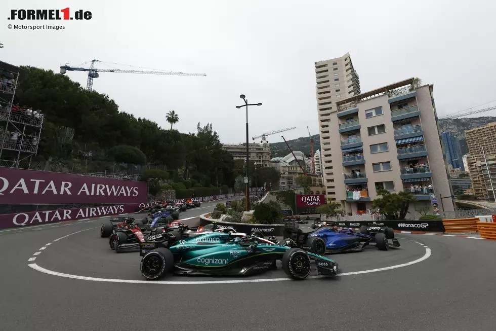 Foto zur News: Alexander Albon (Williams), Lance Stroll (Aston Martin) und Nico Hülkenberg (Haas)