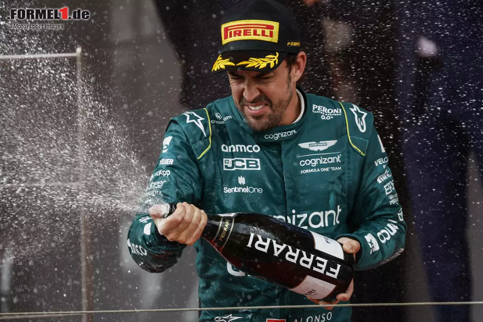 Foto zur News: Fernando Alonso (Aston Martin)