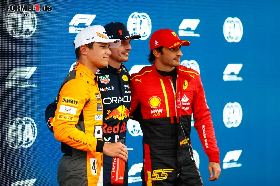 Foto zur News: Lando Norris (McLaren), Max Verstappen (Red Bull) und Carlos Sainz (Ferrari)