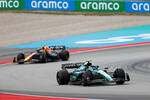 Gallerie: Fernando Alonso (Aston Martin) und Sergio Perez (Red Bull)