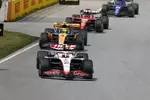 Foto zur News: Nico Hülkenberg (Haas), Lando Norris (McLaren) und Charles Leclerc (Ferrari)