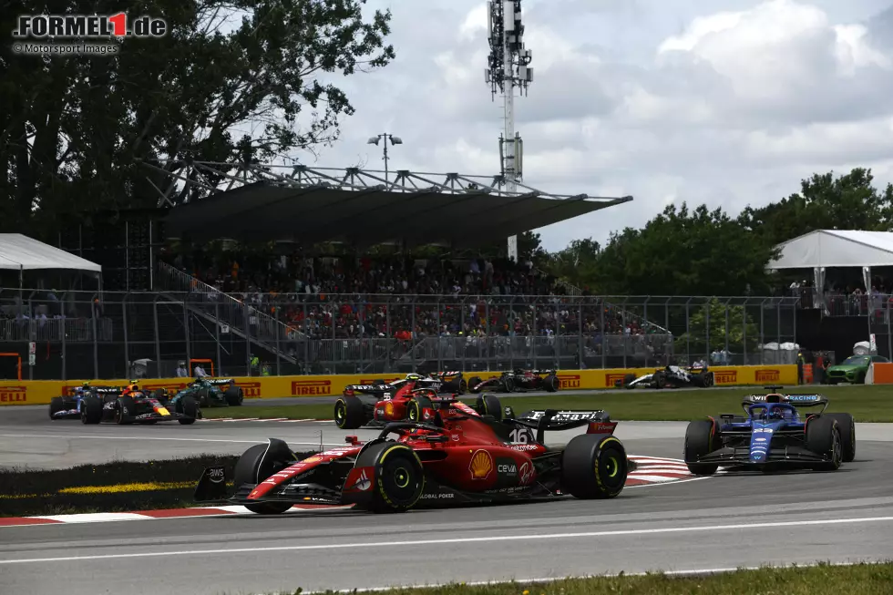 Foto zur News: Alexander Albon (Williams), Charles Leclerc (Ferrari) und Carlos Sainz (Ferrari)