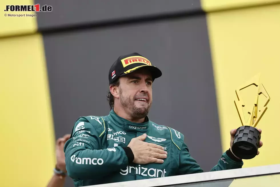 Foto zur News: Fernando Alonso (Aston Martin)