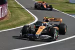 Foto zur News: Lando Norris (McLaren) und Oscar Piastri (McLaren)