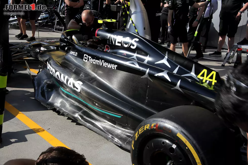 Foto zur News: Mercedes W14