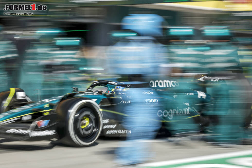 Foto zur News: Fernando Alonso (Aston Martin)