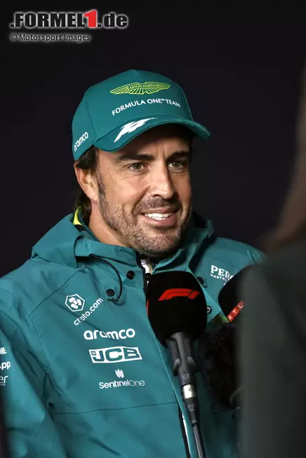 Foto zur News: Fernando Alonso (Aston Martin)