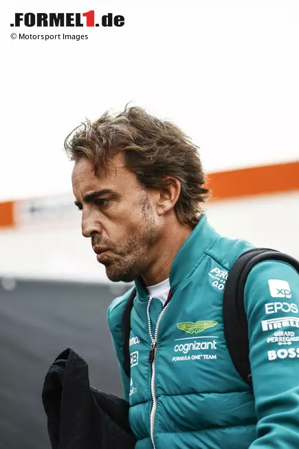 Foto zur News: Fernando Alonso (Aston Martin)