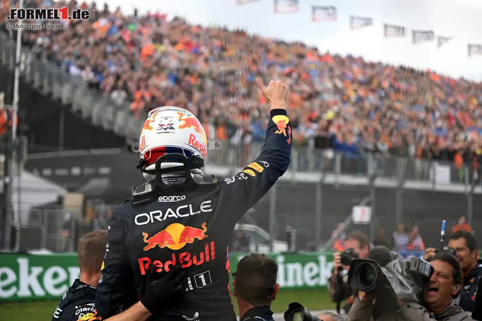 Foto zur News: Max Verstappen (Red Bull)