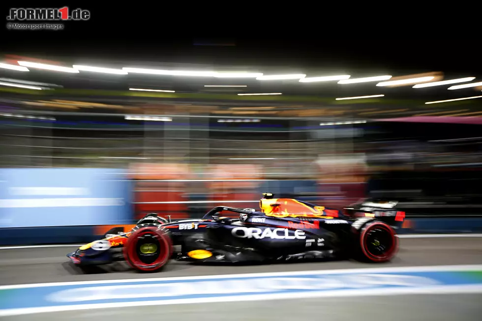 Foto zur News: Sergio Perez (Red Bull)