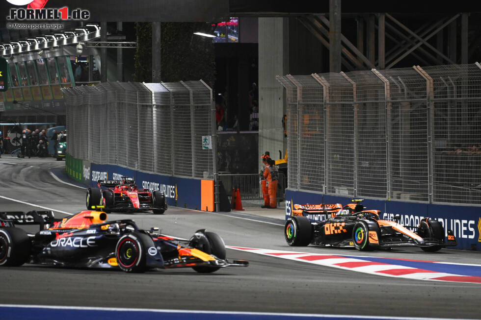 Foto zur News: Sergio Perez (Red Bull) und Lando Norris (McLaren)