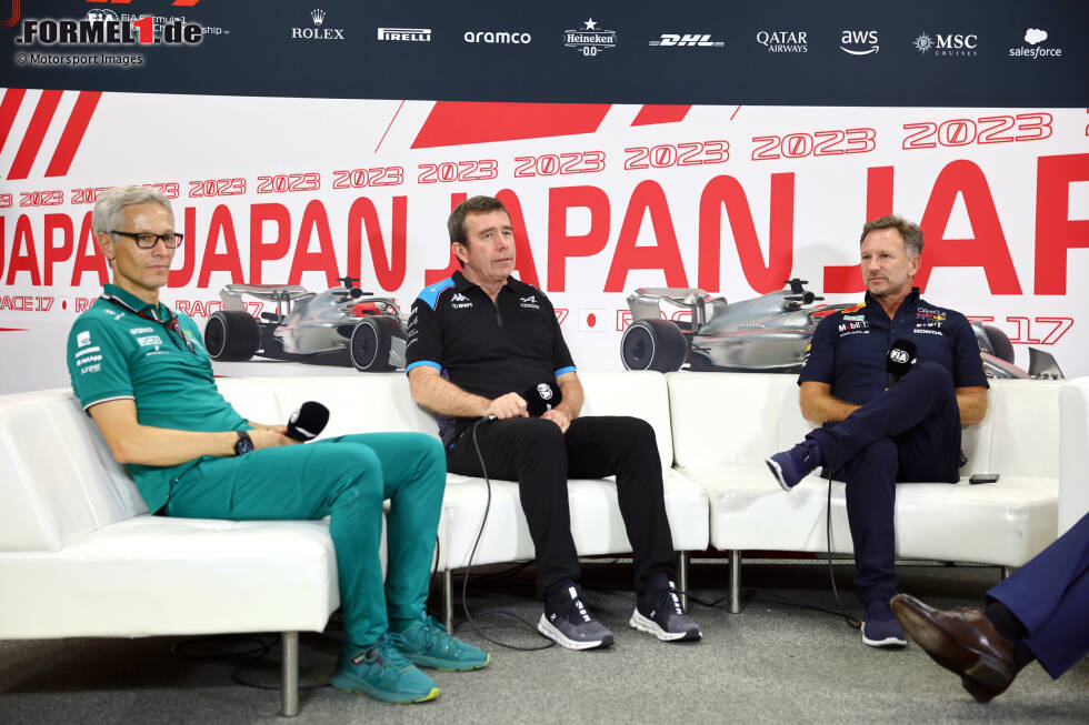 Foto zur News: Mike Krack (Aston Martin), Bruno Famin (Alpine) und Christian Horner (Red Bull)