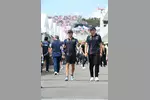 Foto zur News: Sergio Perez (Red Bull) und Max Verstappen (Red Bull)